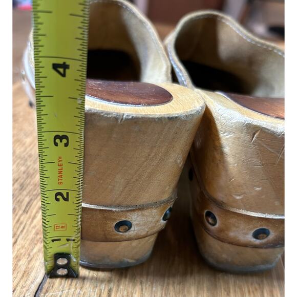 Gionata Dardi Rustic Leather Wooden Clogs Made in Italy Sz 10 Strap Ring Studs - Picture 8 of 8
